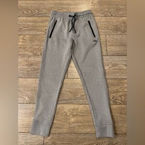 Boys Gray Joggers with Black zipper pocket Accents size M 10/12